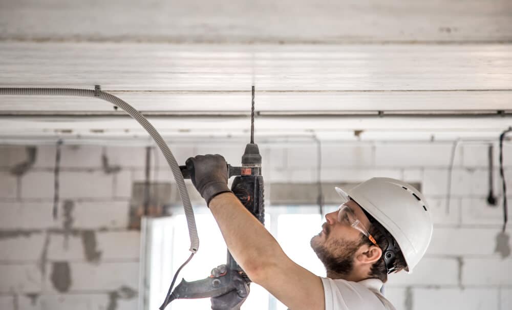 recouvrir un plafond abîmé